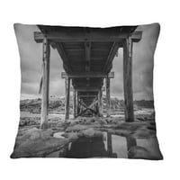 Designart crno-bijeli veliki drveni most - jastuk za bacanje morskog mosta-18x18
