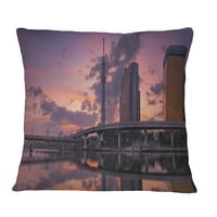 Designart Tokyo Sky Tree and Sumida River - pejzažni štampani jastuk za bacanje - 12x20